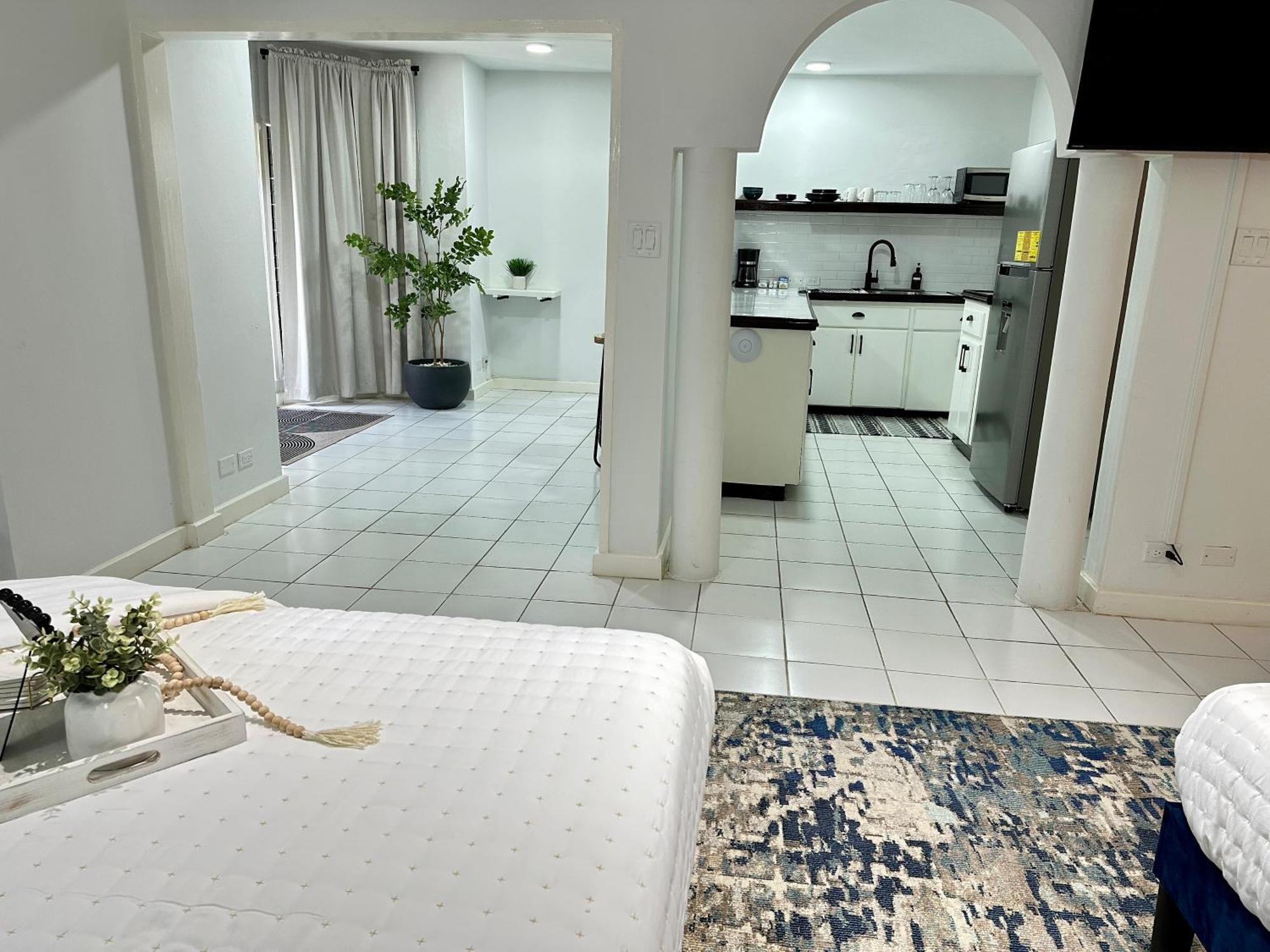 Falcon Shoreline- Airport Pickup Available - Gated-Security Montego Bay Eksteriør bilde